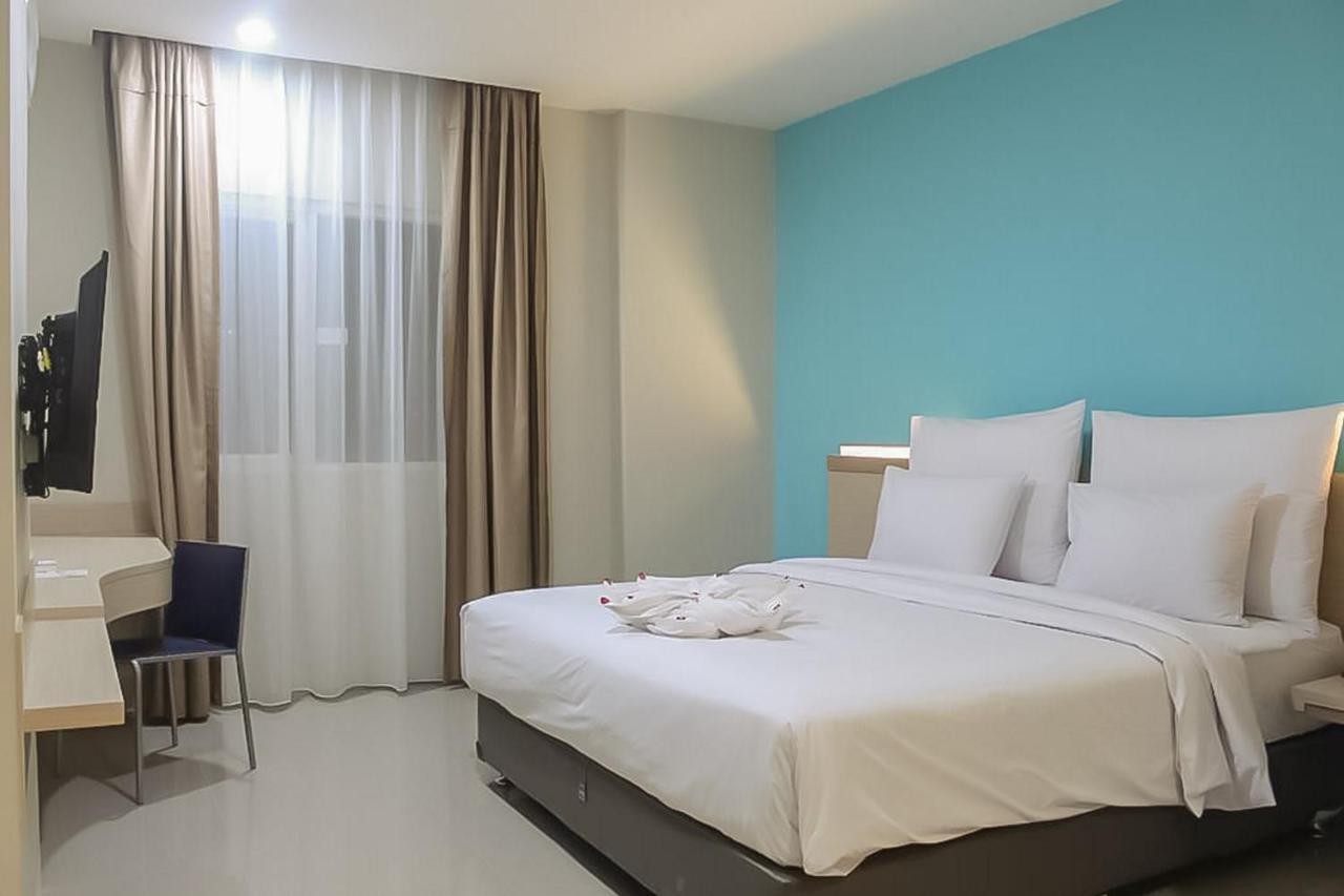 Hotel Mutiara Mitra Reddoorz Padang Sidempuan Екстер'єр фото